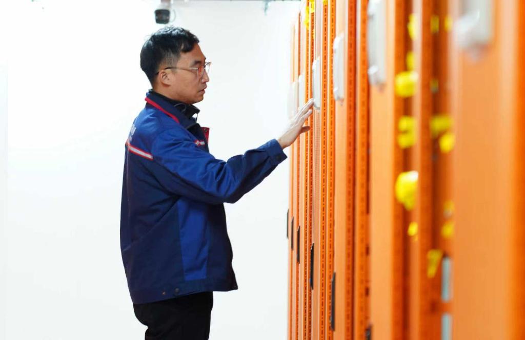 綠色為底、算電協同——青海綠色算力產業發展觀察